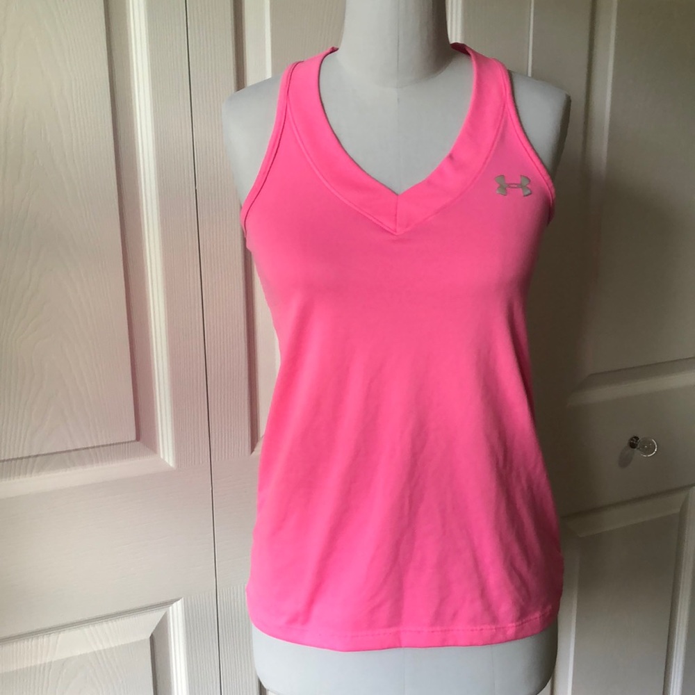 2/$10 Under Armour Semi-Fitted Exercise Top